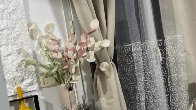 09f43c27-2421-4130-9956-4b45aabcca5e