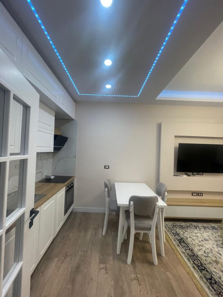 1fbd4518-cfb6-4586-931d-1a2170cf70d0