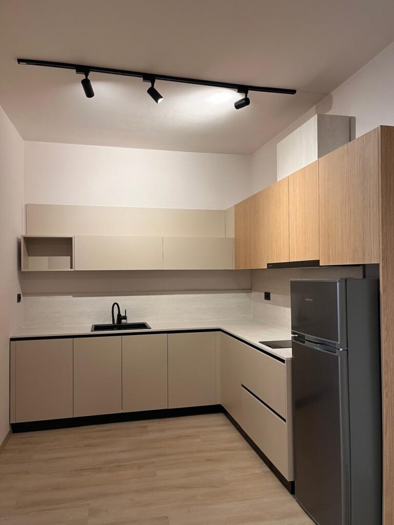 58ed0d47-8f89-462b-b51f-9fc651fd5dd3