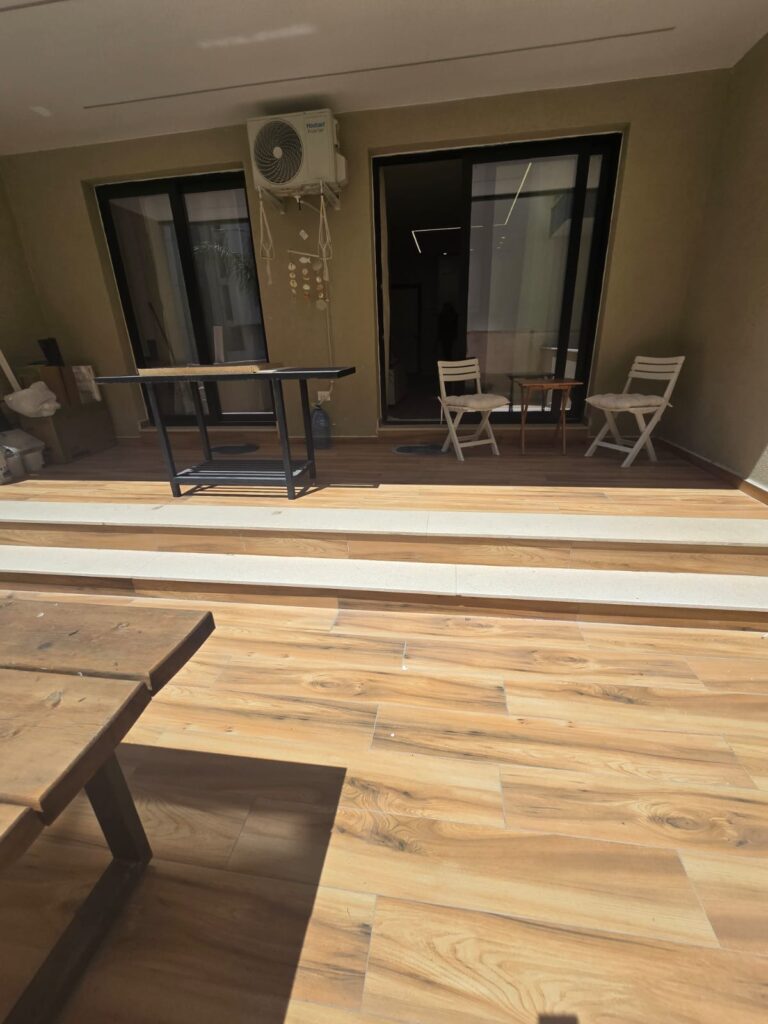 5e21fdc4-b54e-4b5e-8f60-e7e923603d60