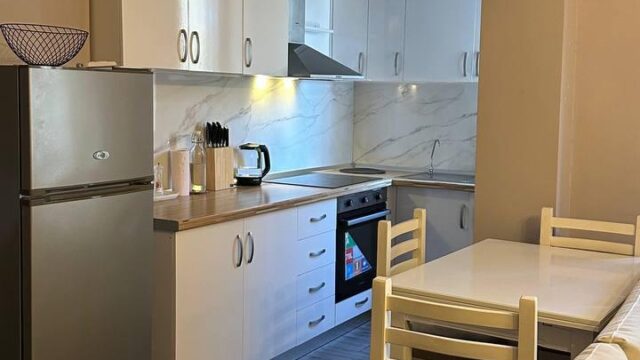 WhatsApp Image 2025-03-28 at 09.42.22_054379ef