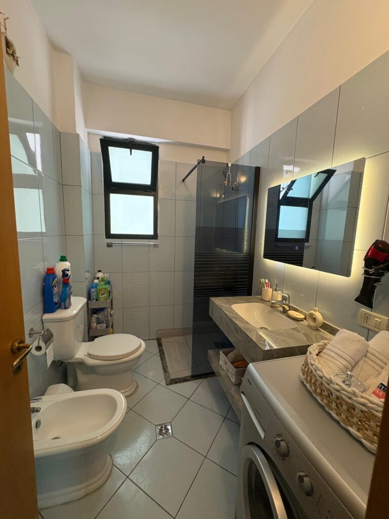 aae966b4-c9f3-4105-b116-4c1a42afb8d5