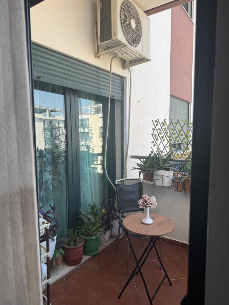 b599b0f6-db08-4fbc-9d4c-cddc4aefc8bd