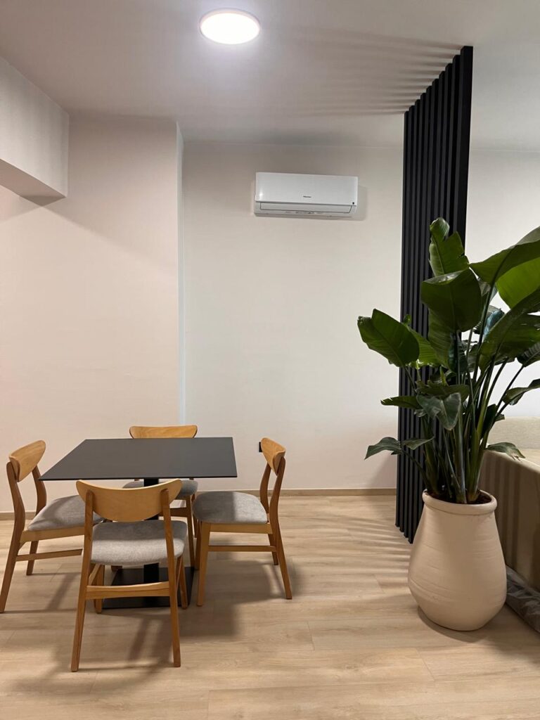 bd562389-e9a0-4b8e-8239-8030ba62e07d