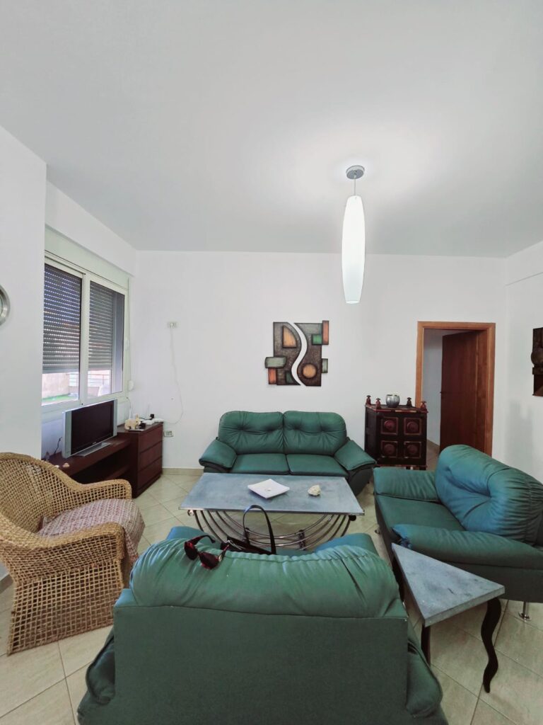 c8da4b8f-d055-48ed-88eb-bd5585833a05