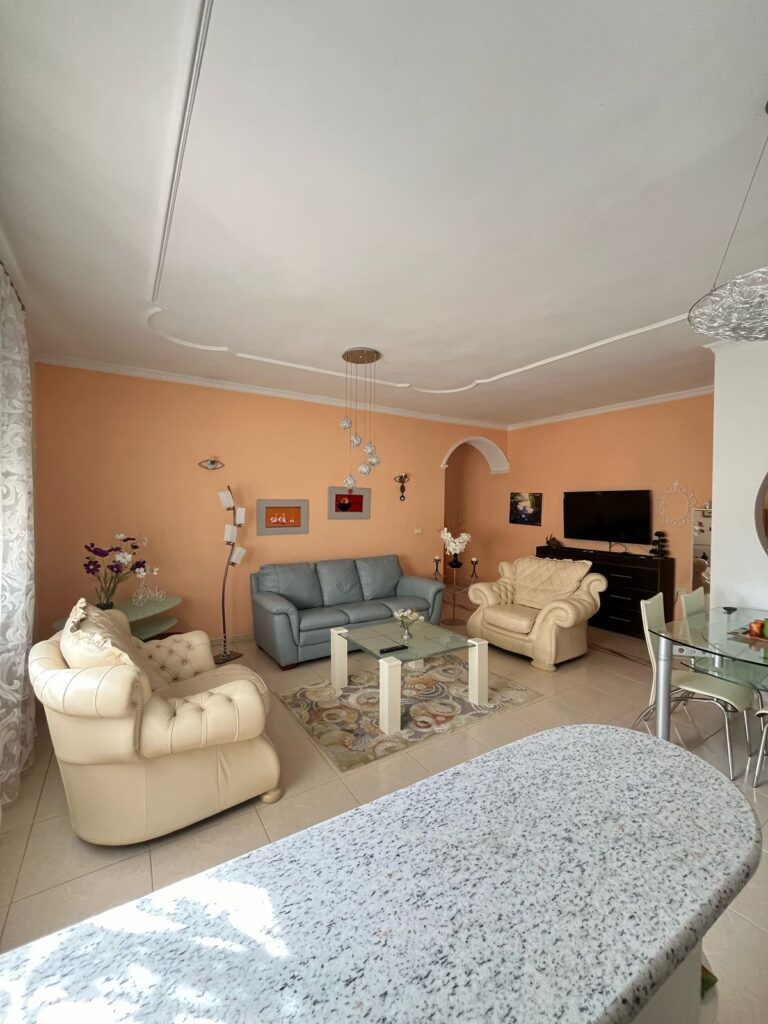 cb07e752-c22f-4bfa-a52b-2a2a30efa801