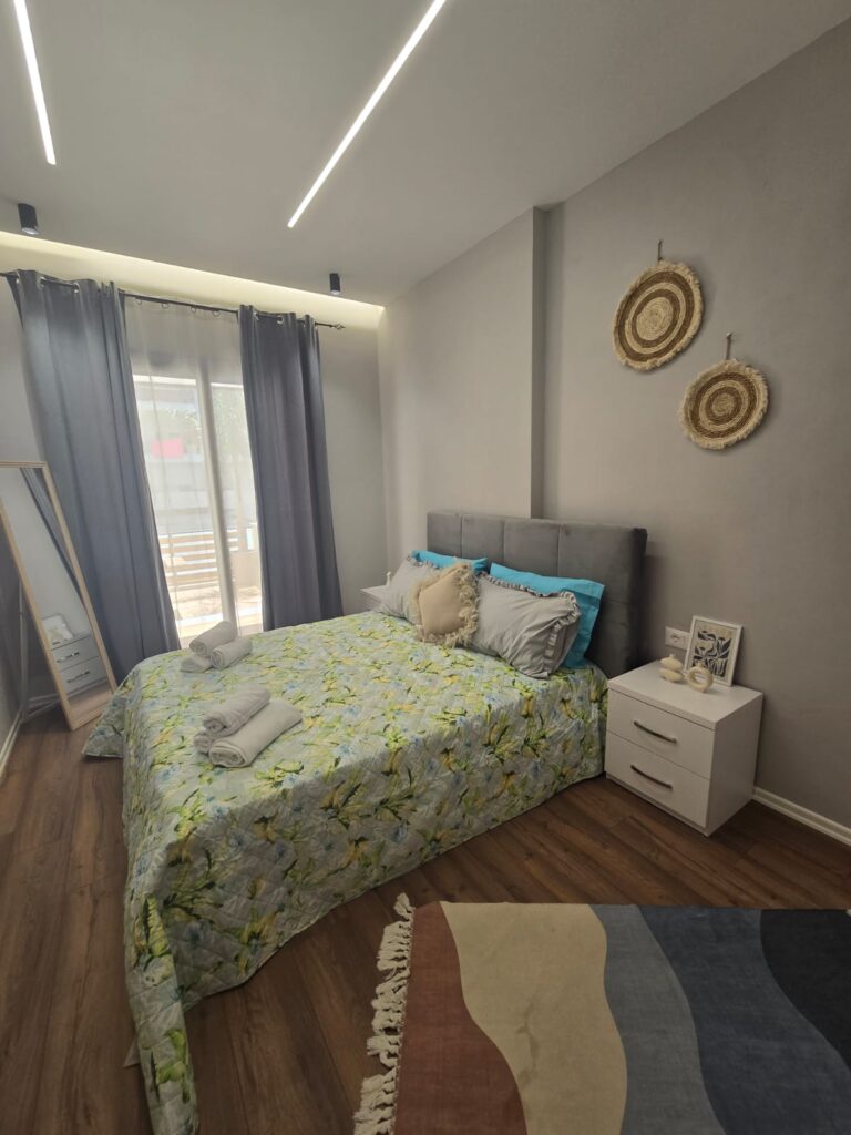 cf0637f8-0951-4e09-a561-d789f1b5be5a