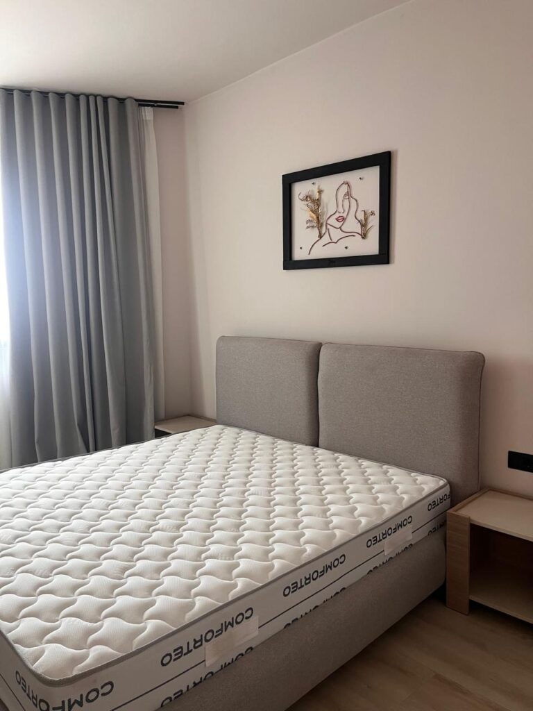 d8bbdf9b-72d9-4544-9bcb-e6f95edf8a1a