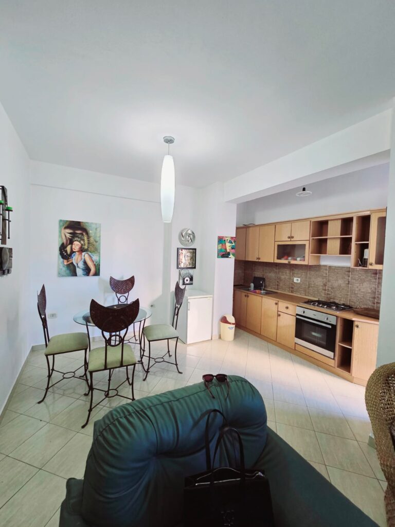 f3eb29e1-5613-4ae7-b8db-4173edfba26c